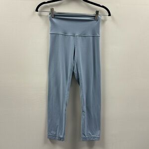 Lululemon Women's High Rise Nulu Align
Crop 21" Legging Blue Cast Size 4